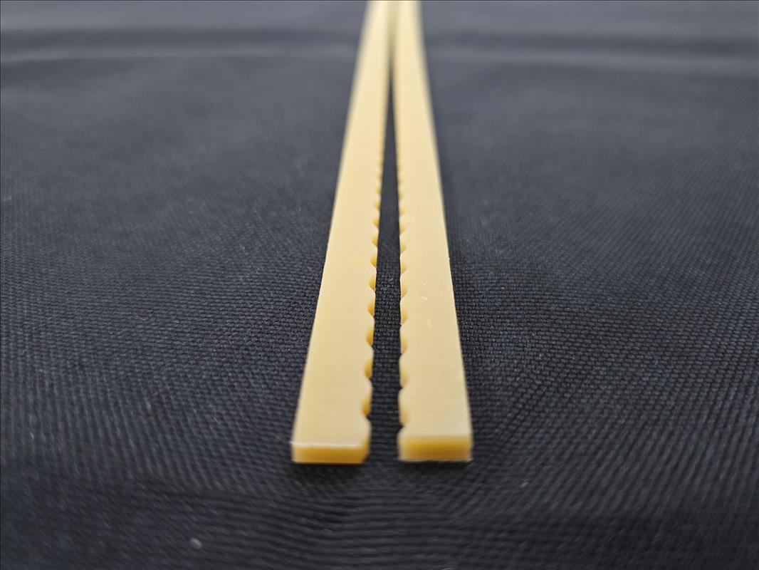 高弹力牛筋胶刀缝弹垫